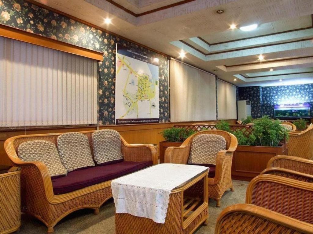 Sakol Grand Palace Hotel Sakon Nakhon Exterior photo